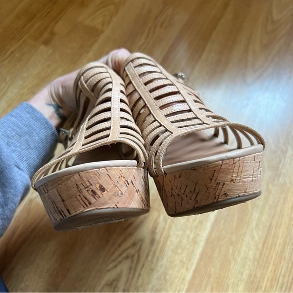 Franco Sarto Tan/ Beige Leather  Sarto Shoes Sombre Wedge Sandals Size 9M - Picture 8 of 13